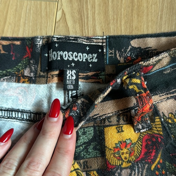 Horoscopez Jeans - Picture 4 of 5